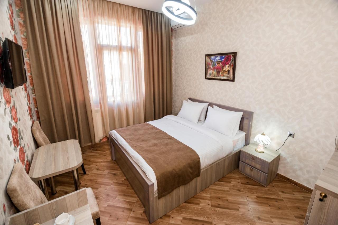George Hotel Tbilisi Bagian luar foto