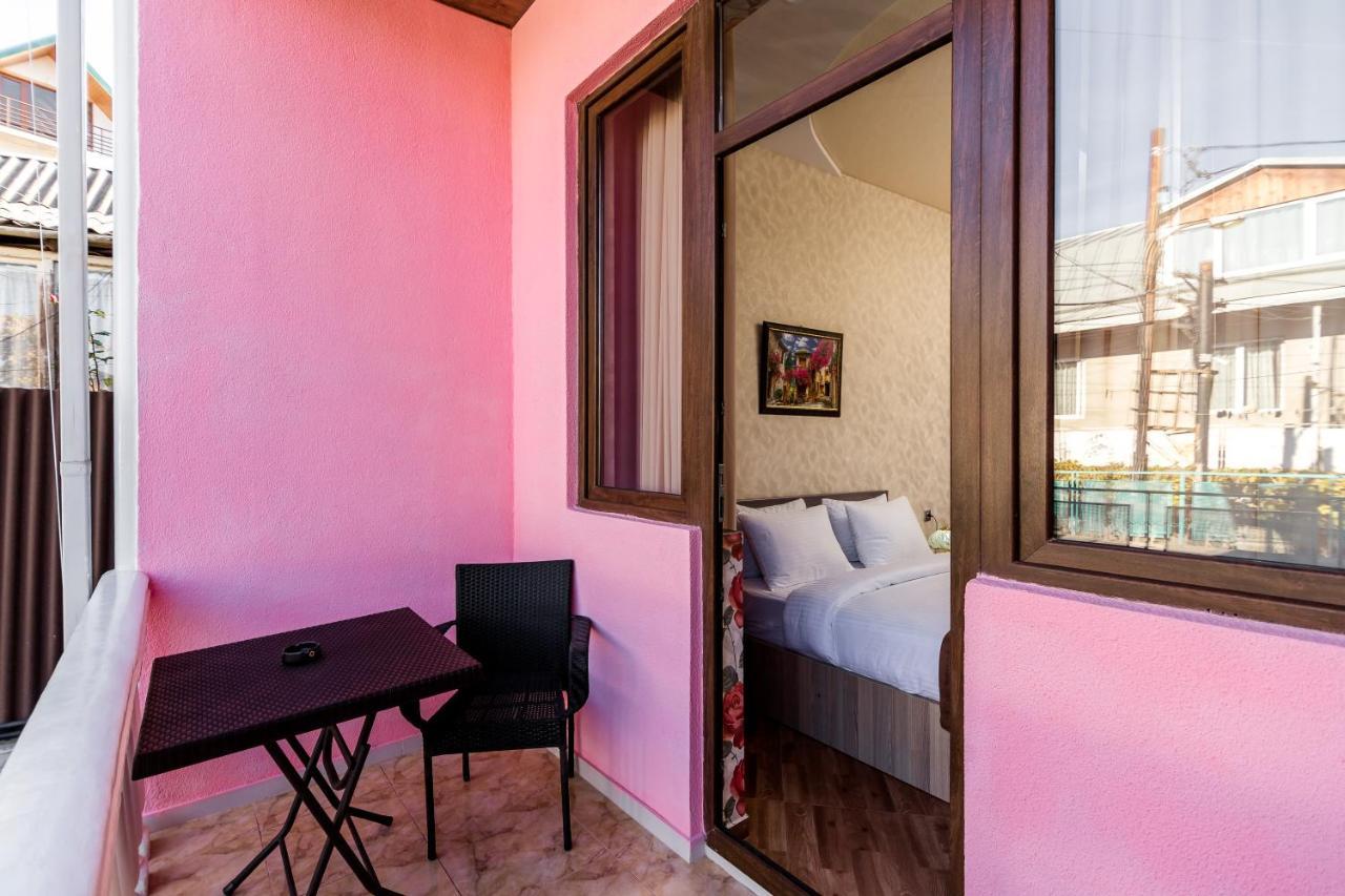 George Hotel Tbilisi Bagian luar foto