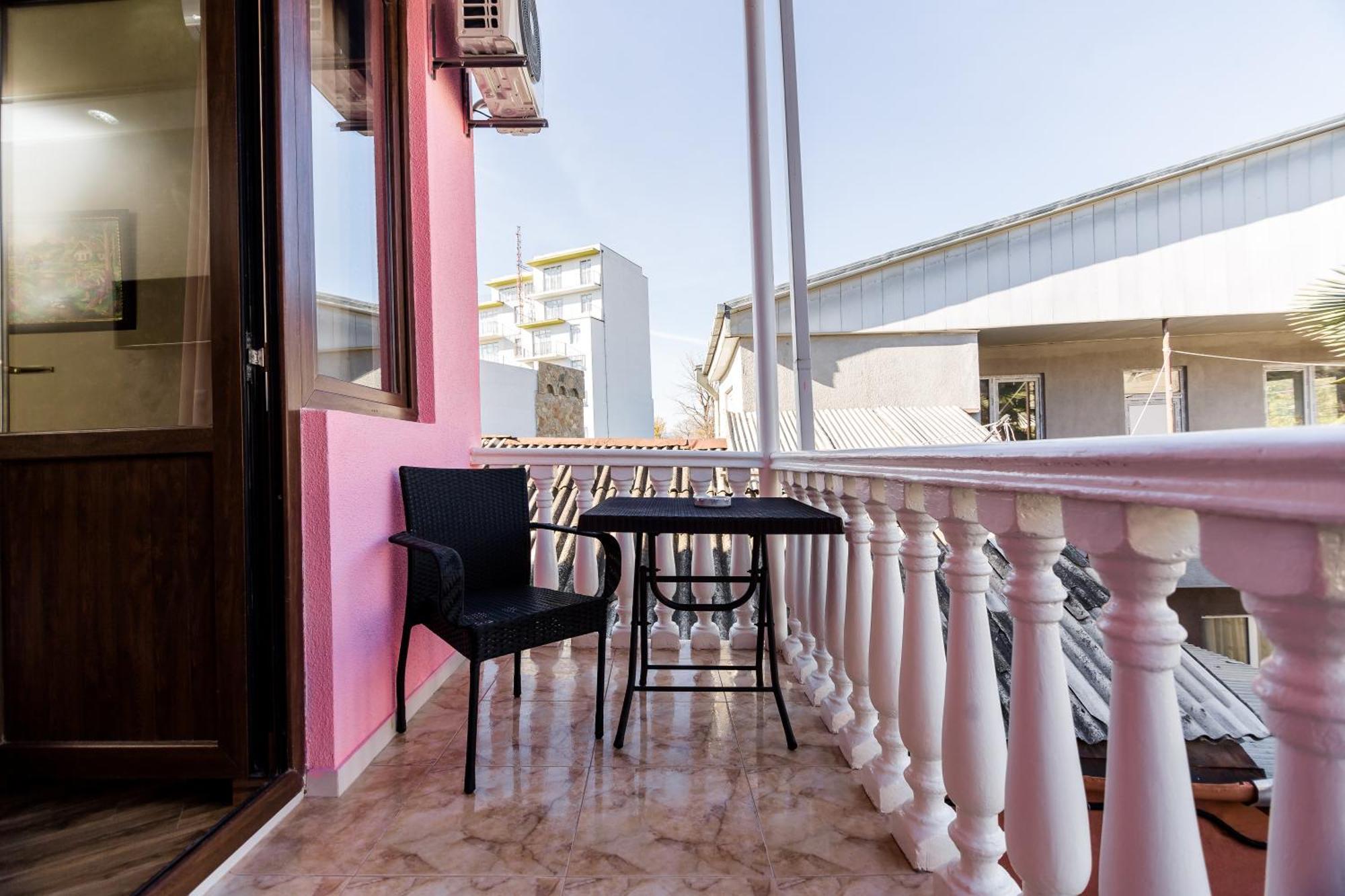 George Hotel Tbilisi Bagian luar foto